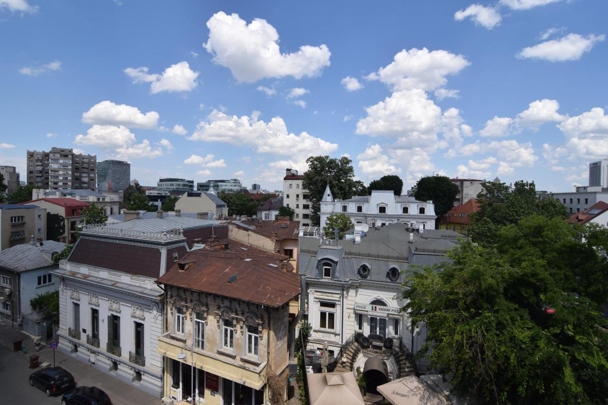 Studio In The Center Of Bucureşti Ngoại thất bức ảnh