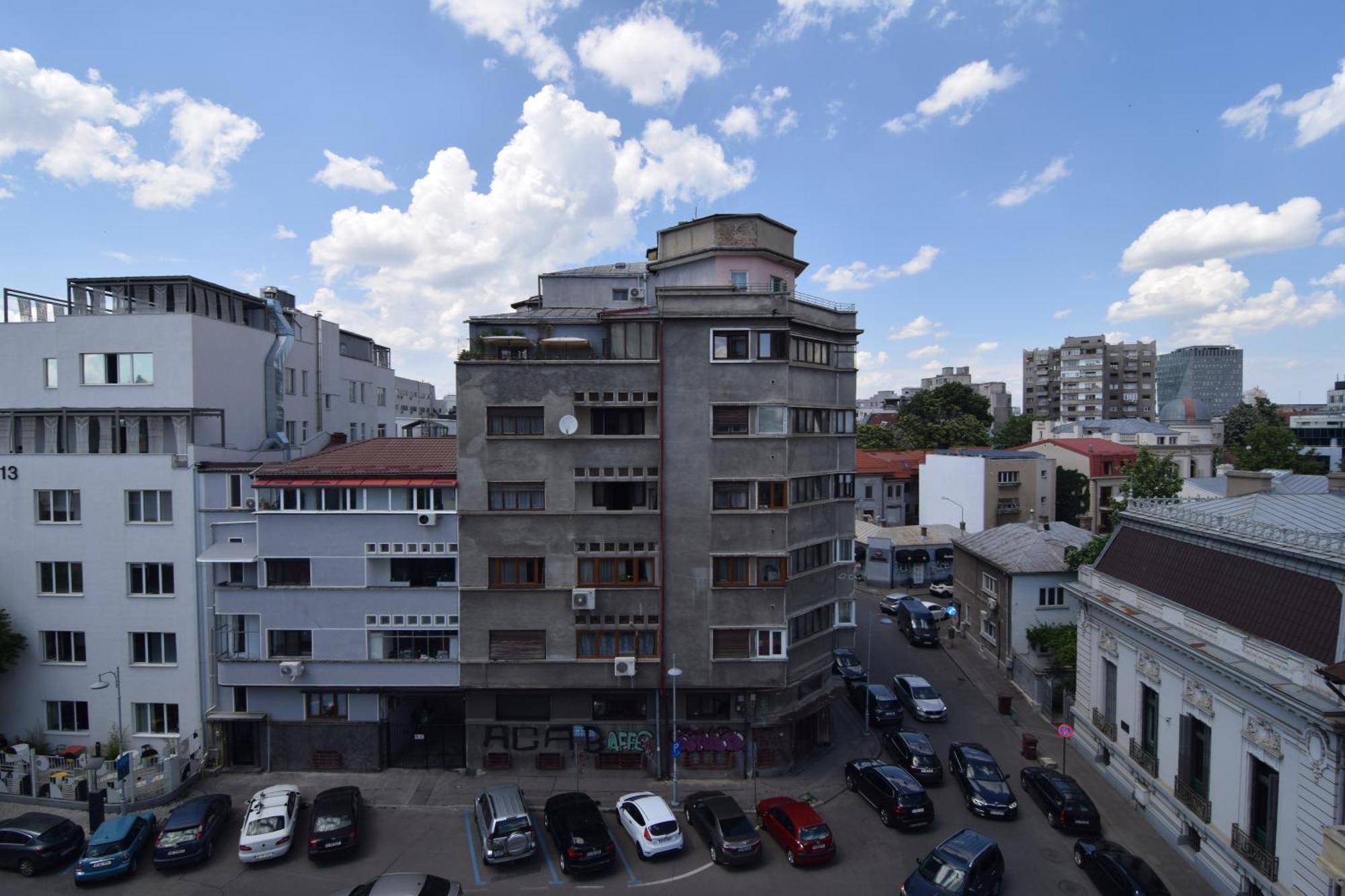 Studio In The Center Of Bucureşti Ngoại thất bức ảnh