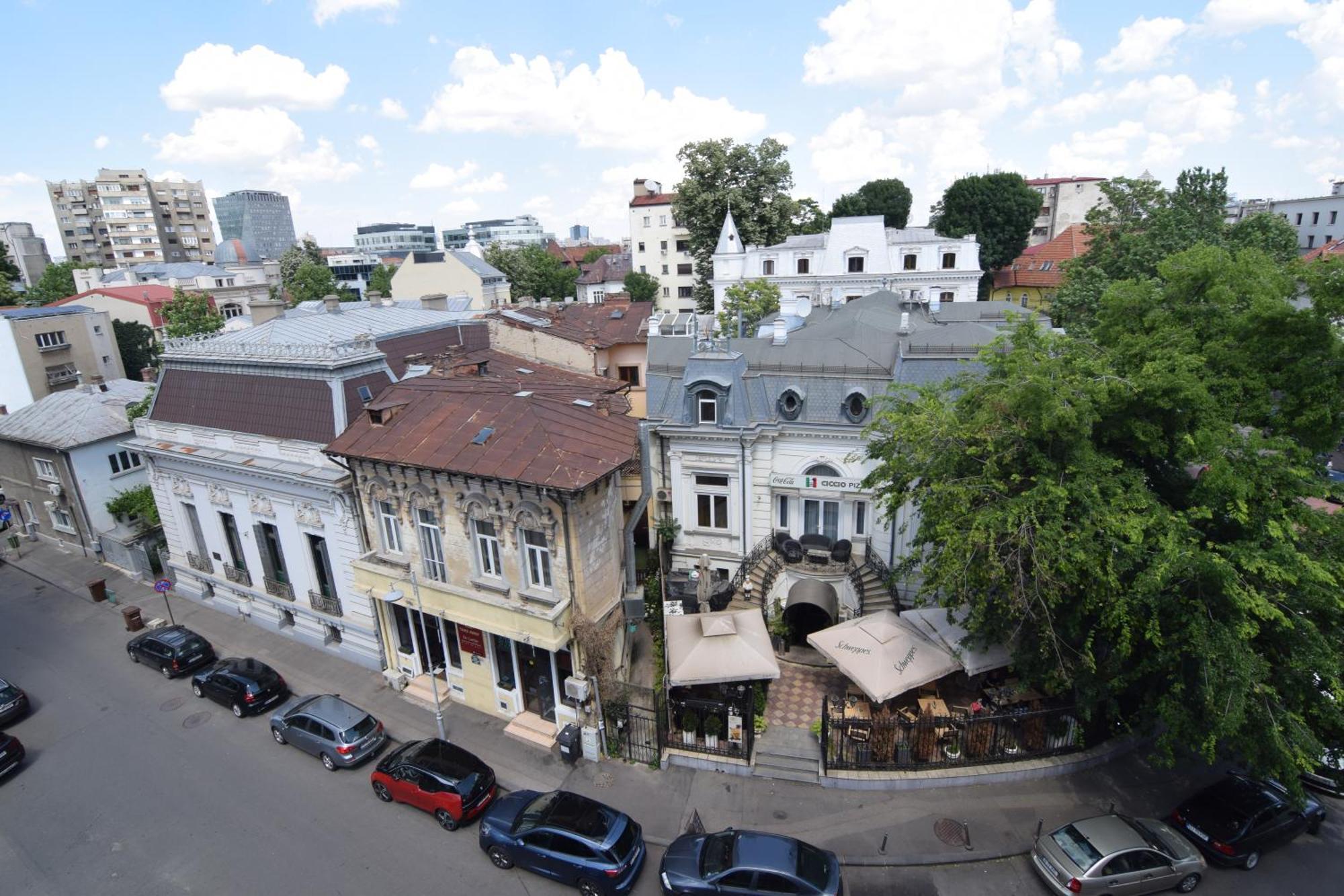 Studio In The Center Of Bucureşti Ngoại thất bức ảnh